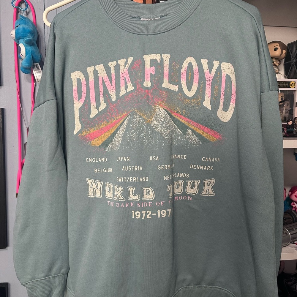 Pink Floyd Blue Graphic Sweatshirt Plus size 2